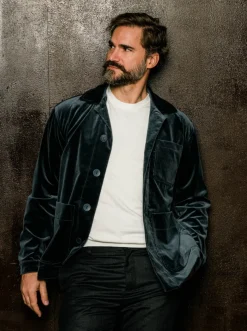 Le Bleu Anthracite