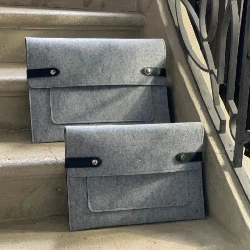 Pochette d'ordinateur Neil grise