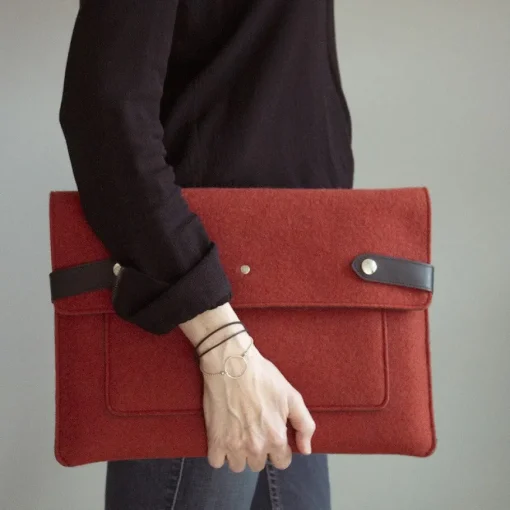 Pochette d'ordinateur Youri brique