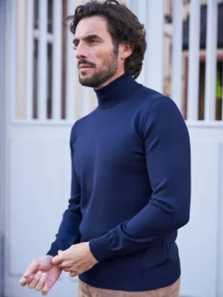 Pull col roulé en laine Henry bleu marine