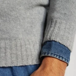 Pull Max gris