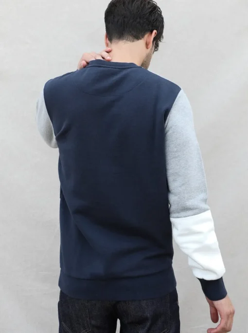 Sweat René