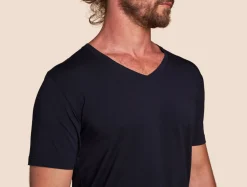 T-shirt col V