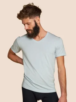 T-shirt col V