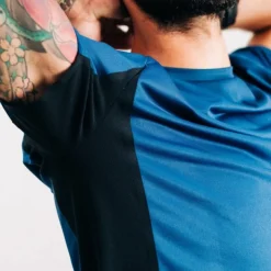 T-shirt sport Wild Tee Bleu